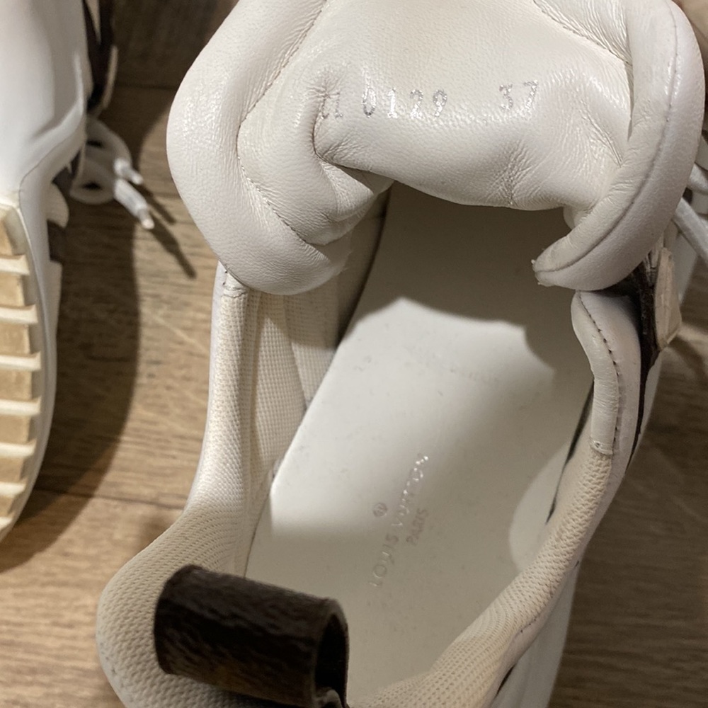 Louis Vuitton Low Top Chunky Sneakers - Picture 8 of 8